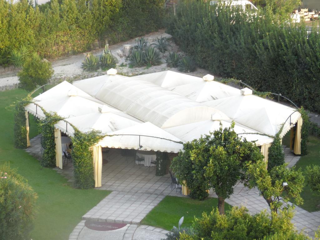 Parco 3*
